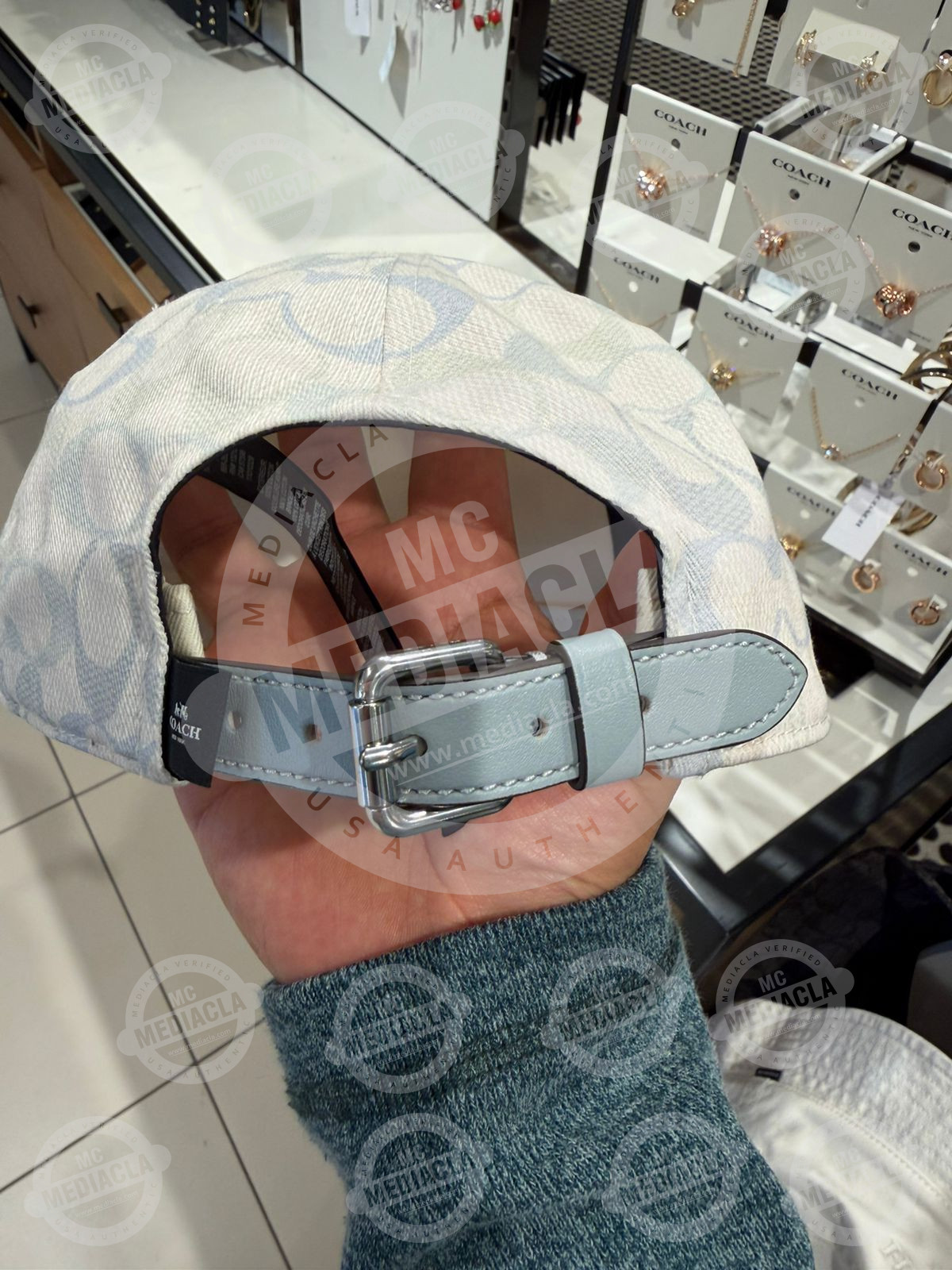 🧢 Gorra Coach Jacquard Flat Brim – Signature Premium USA (Varios colores) 3