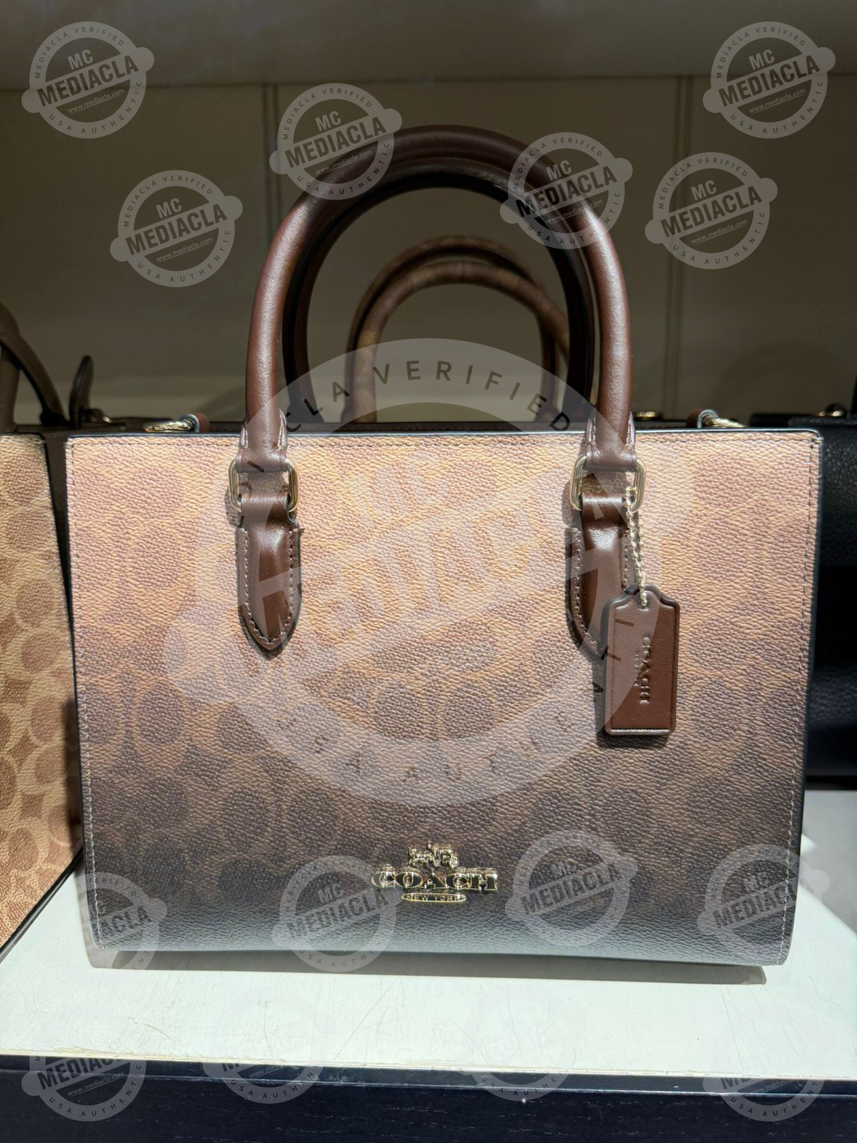 👜 Cartera Coach Maggie Small Tote Ombre Signature – Elegancia Premium Original USA 5