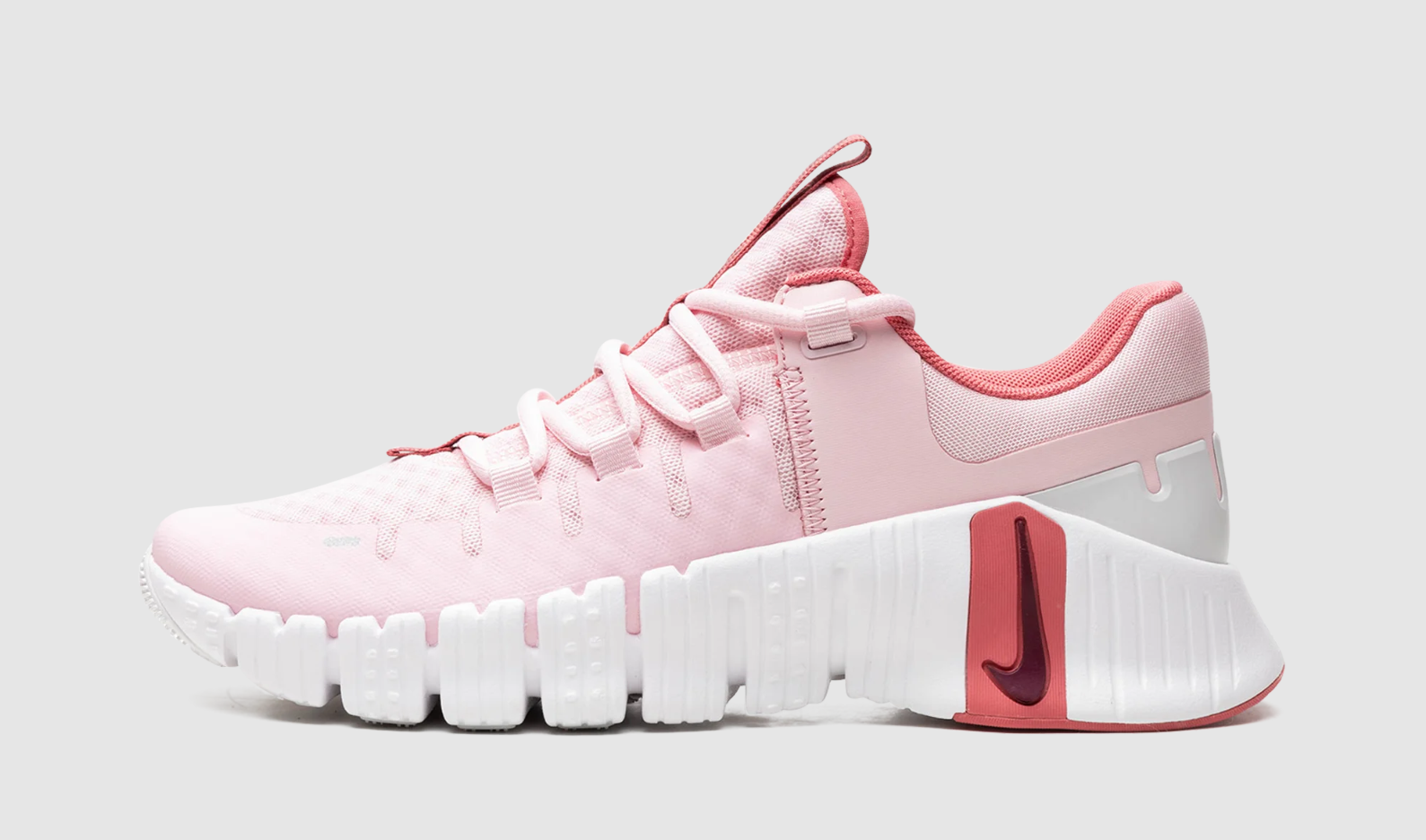 👟 Nike Free Metcon 5 Women's Training Shoes – Pink Foam