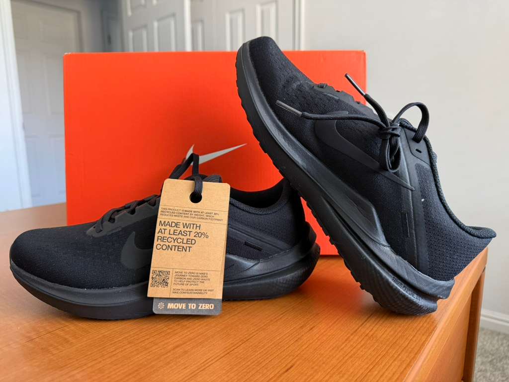 ZAPATILLA NIKE MUJER, COLOR NEGRO, TALLA 8.5, MODELO W AIR WINFLO 10