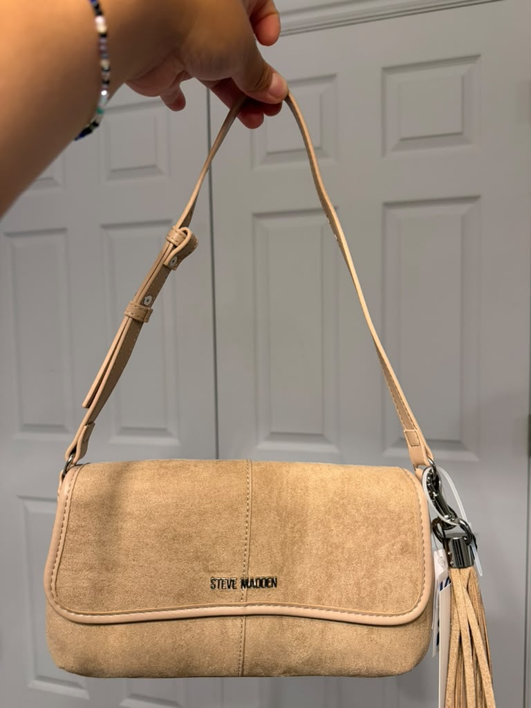 CARTERA STEVE MADDEN BGENEVIEVE STON