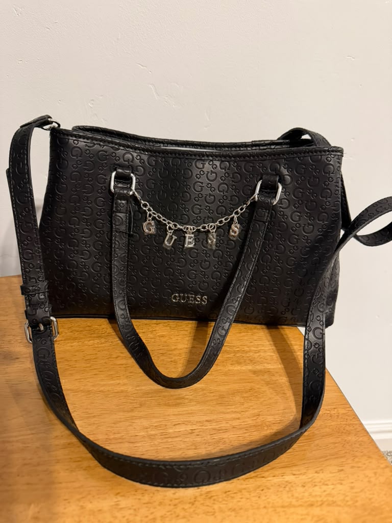 CARTERA GUESS ANGELICA BLACK